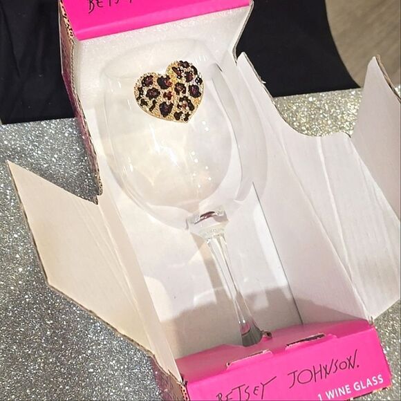 Betsey Johnson Rhinestone Leopord Heart Stem Wine Glass - Picture 5 of 6